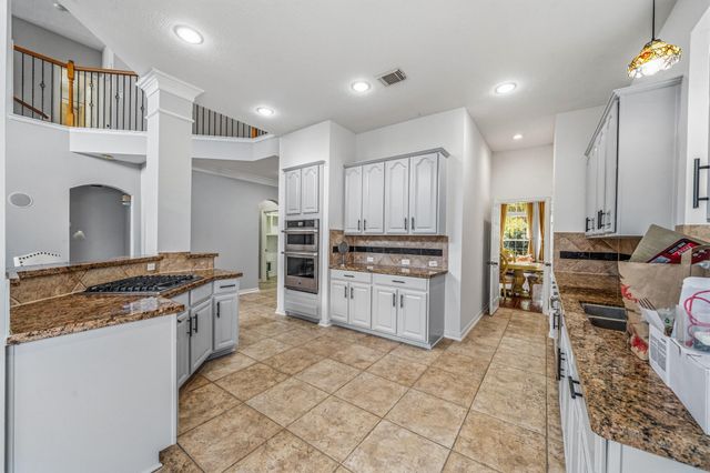 14427 Manorbier Lane, Sugar Land, TX 77498