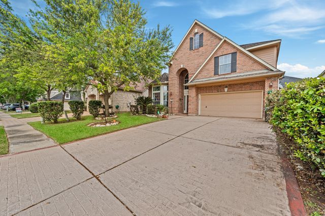 14427 Manorbier Lane, Sugar Land, TX 77498