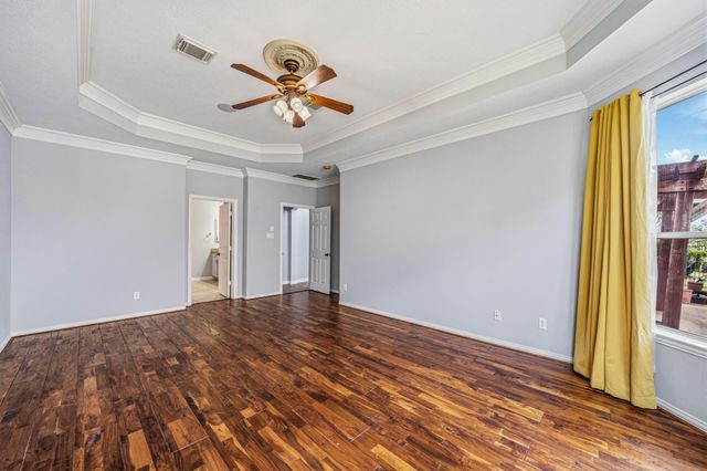 14427 Manorbier Lane, Sugar Land, TX 77498