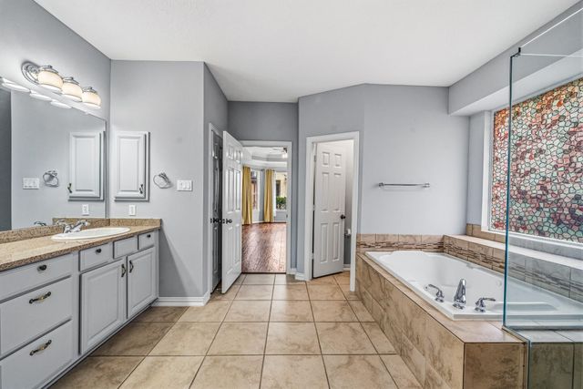 14427 Manorbier Lane, Sugar Land, TX 77498