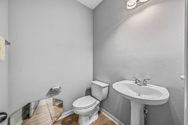 14427 Manorbier Lane, Sugar Land, TX 77498