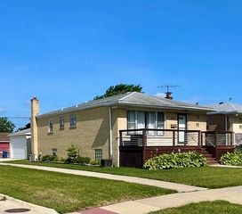 7752 Narragansett Avenue, Burbank, IL 60459