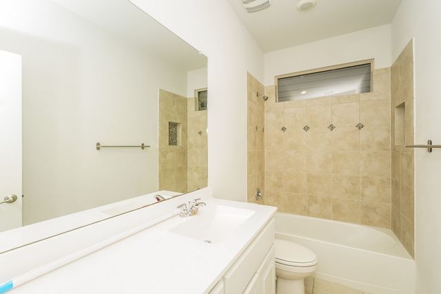 1016 Napier Way, Fort Worth, TX 76247