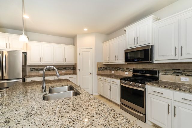 1016 Napier Way, Fort Worth, TX 76247