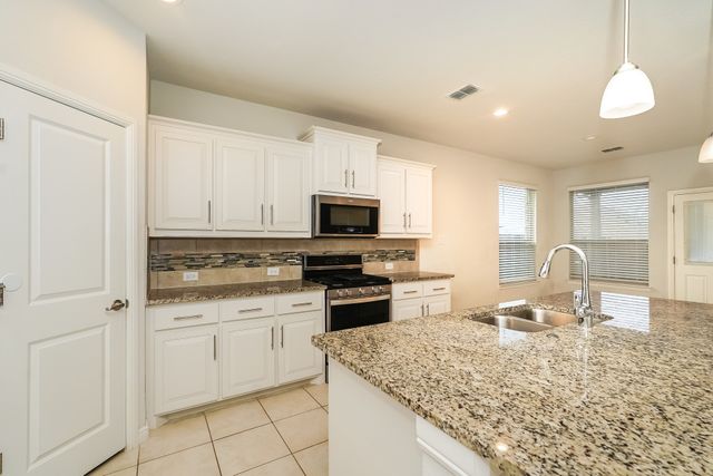 1016 Napier Way, Fort Worth, TX 76247