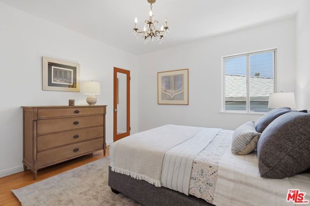 4040 Sinova Street, Los Angeles, CA 90031