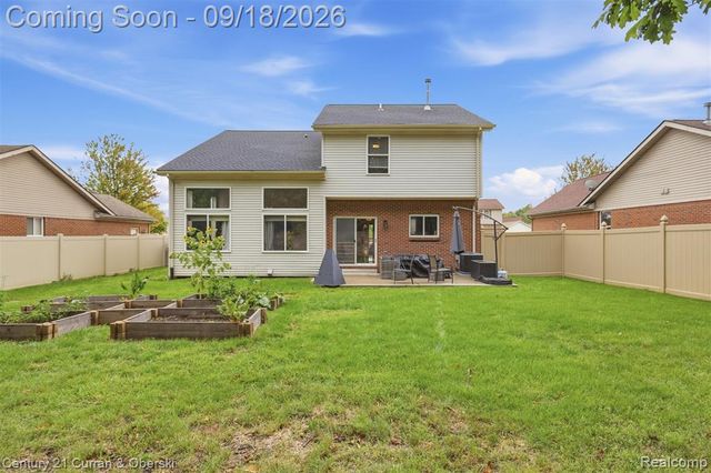 29250 Juniper Street, Brownstown, MI 48183