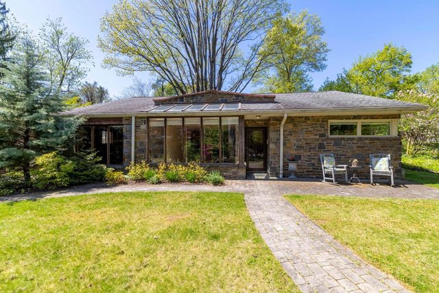 309 E ROUMFORT RD, Philadelphia, PA 19119