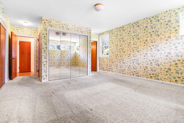 309 E ROUMFORT RD, Philadelphia, PA 19119