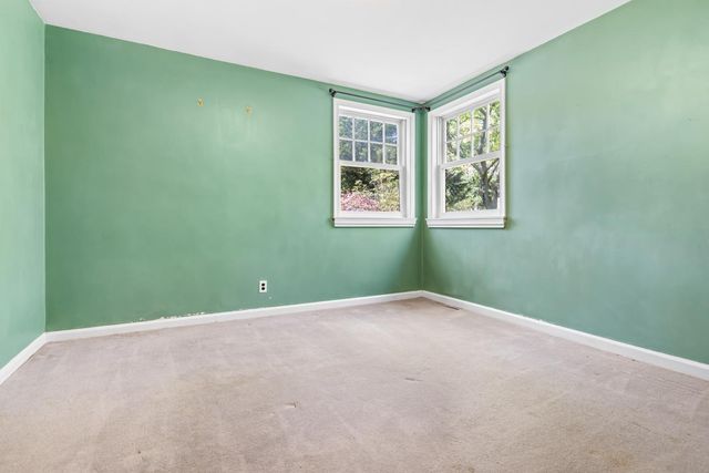 309 E ROUMFORT RD, Philadelphia, PA 19119