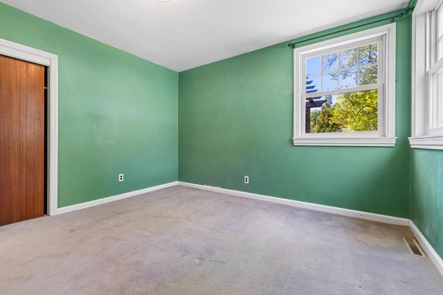 309 E ROUMFORT RD, Philadelphia, PA 19119