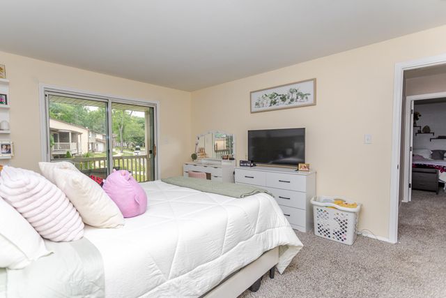 1902 Burgundy Street, Schererville, IN 46375