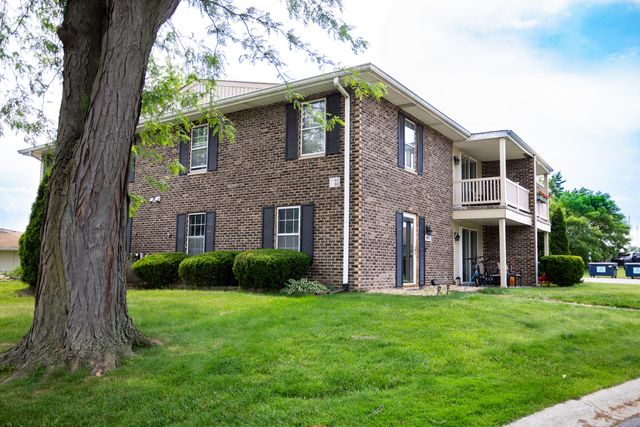 1902 Burgundy Street, Schererville, IN 46375