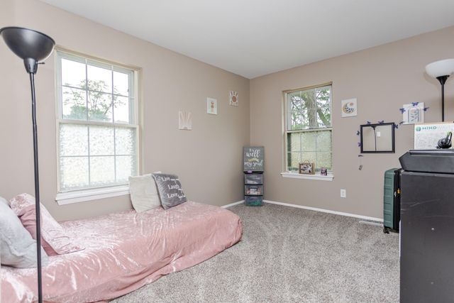 1902 Burgundy Street, Schererville, IN 46375