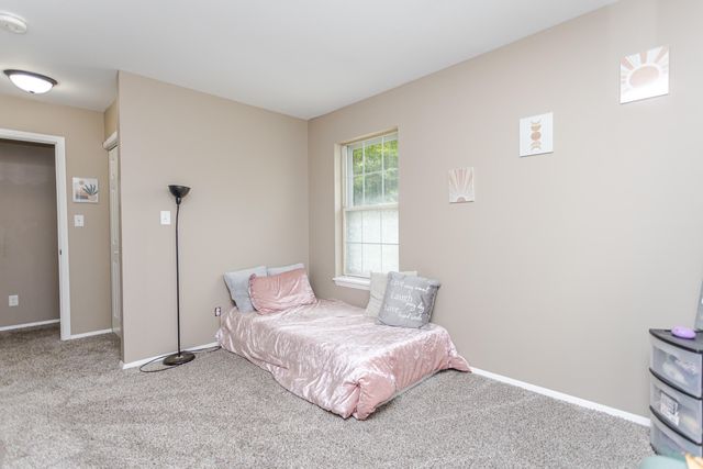 1902 Burgundy Street, Schererville, IN 46375