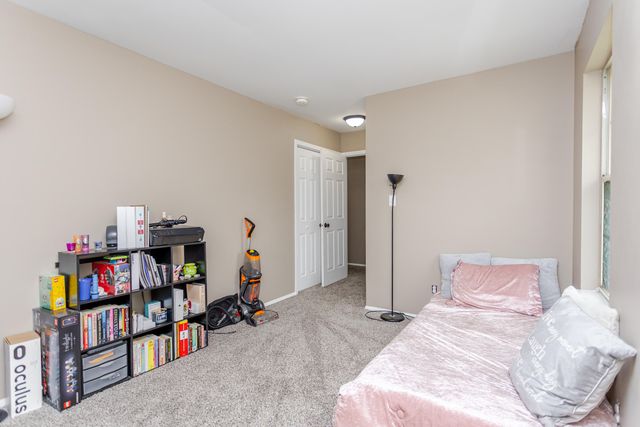 1902 Burgundy Street, Schererville, IN 46375