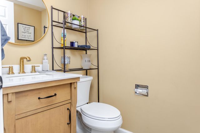 1902 Burgundy Street, Schererville, IN 46375