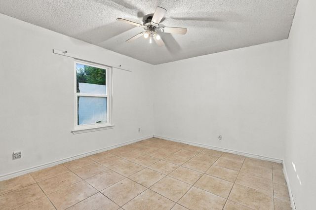 338 Egret Circle, East Tawakoni, TX 75472