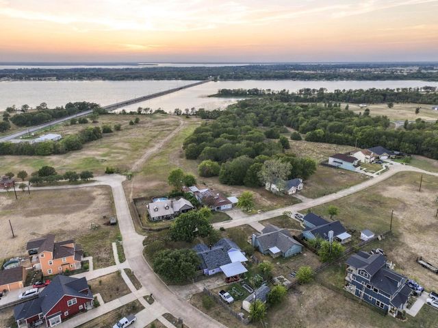 338 Egret Circle, East Tawakoni, TX 75472