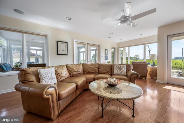13 VENETIAN DR, Rehoboth Beach, DE 19971