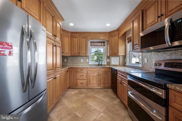 13 VENETIAN DR, Rehoboth Beach, DE 19971