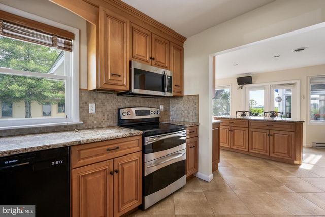 13 VENETIAN DR, Rehoboth Beach, DE 19971