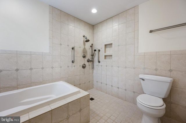 13 VENETIAN DR, Rehoboth Beach, DE 19971