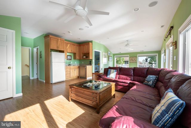 13 VENETIAN DR, Rehoboth Beach, DE 19971
