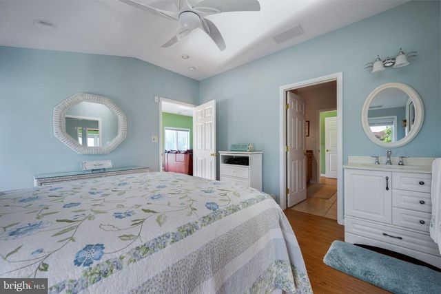 13 VENETIAN DR, Rehoboth Beach, DE 19971