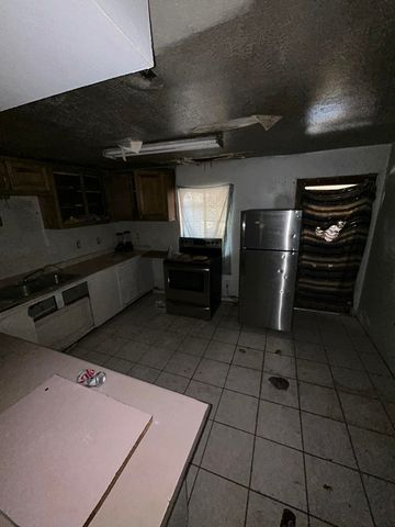 259 Lopez Road SE, Los Lunas, NM 87031