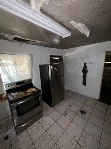 259 Lopez Road SE, Los Lunas, NM 87031