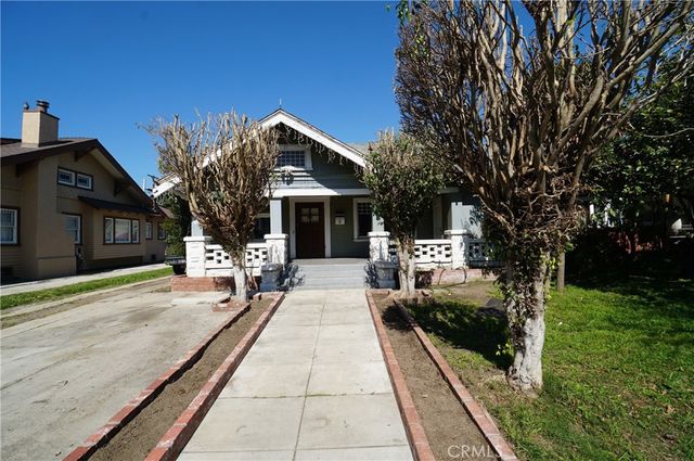 1323 W 41st, Los Angeles, CA 90037