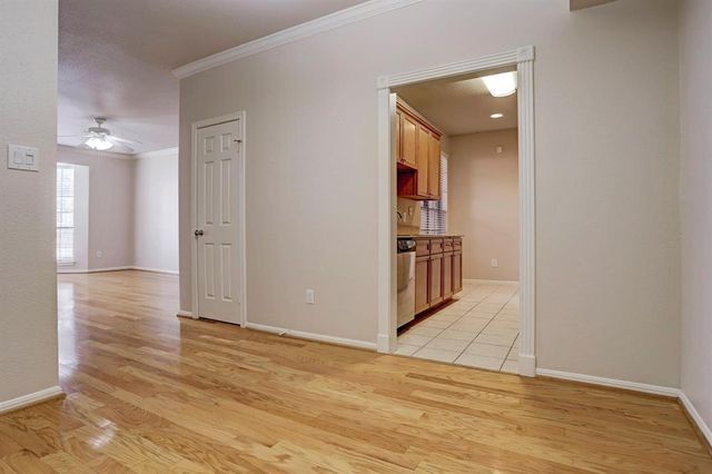 2255 Braeswood Park Drive 164, Houston, TX 77030