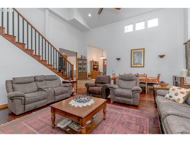 23861 Se 442ND Ave, Sandy, OR 97055