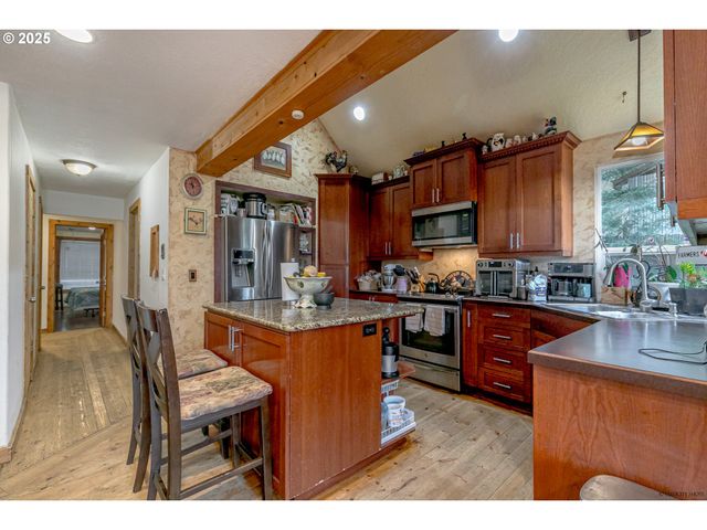 23861 Se 442ND Ave, Sandy, OR 97055