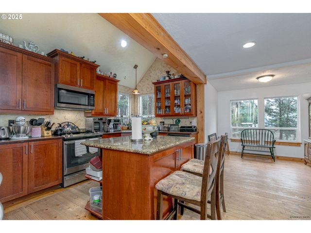 23861 Se 442ND Ave, Sandy, OR 97055