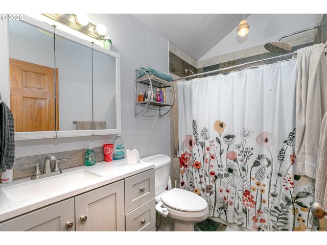 23861 Se 442ND Ave, Sandy, OR 97055