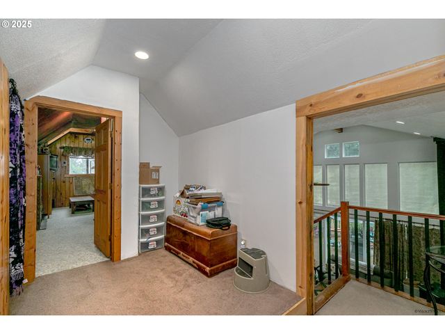 23861 Se 442ND Ave, Sandy, OR 97055