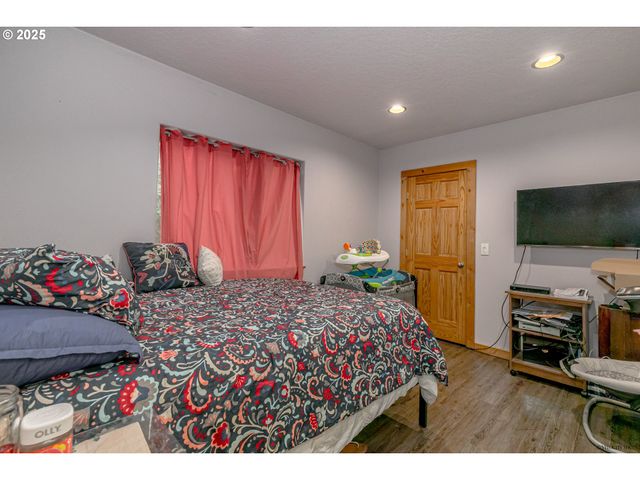 23861 Se 442ND Ave, Sandy, OR 97055