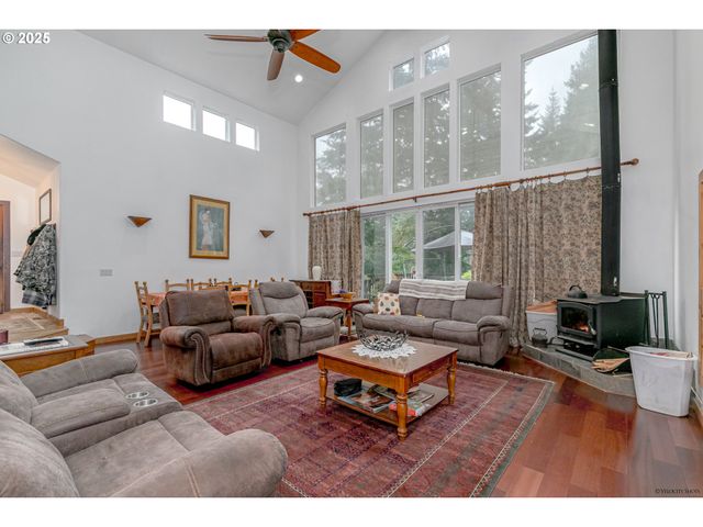 23861 Se 442ND Ave, Sandy, OR 97055