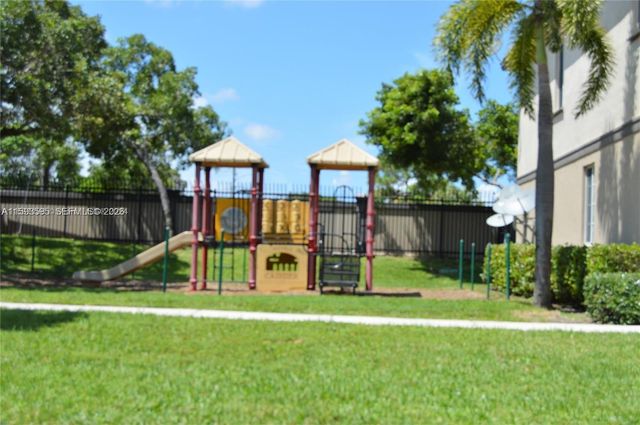 1945 Marsh Harbor Drive 1945, Riviera Beach, FL 33404