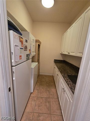 228 SE 30th TER, Cape Coral, FL 33904