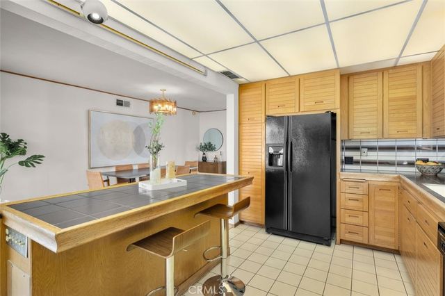 1427 S Doheny Drive, Los Angeles, CA 90035