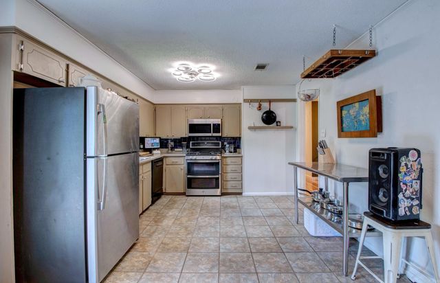 5401 Western Hills Avenue, Little Rock, AR 72204