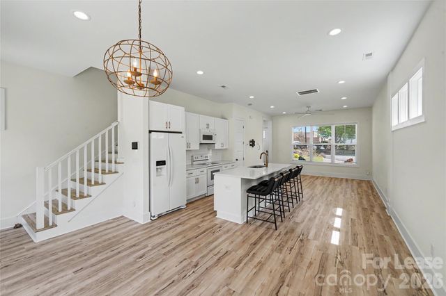 1521 Walton Road, Charlotte, NC 28208