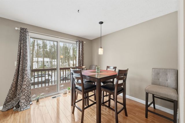 46 Andover Down, Nashua, NH 03063