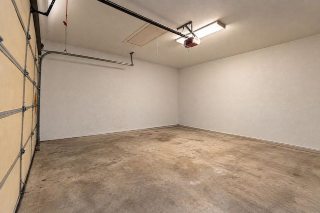 6707 Santos ST, Austin, TX 78741