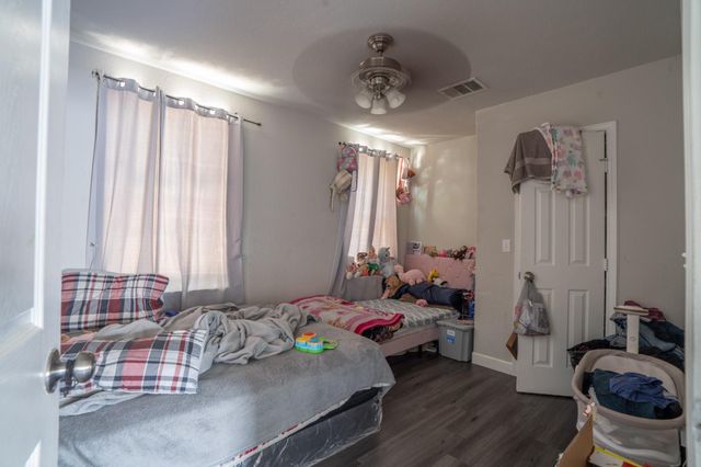 6707 Santos ST, Austin, TX 78741