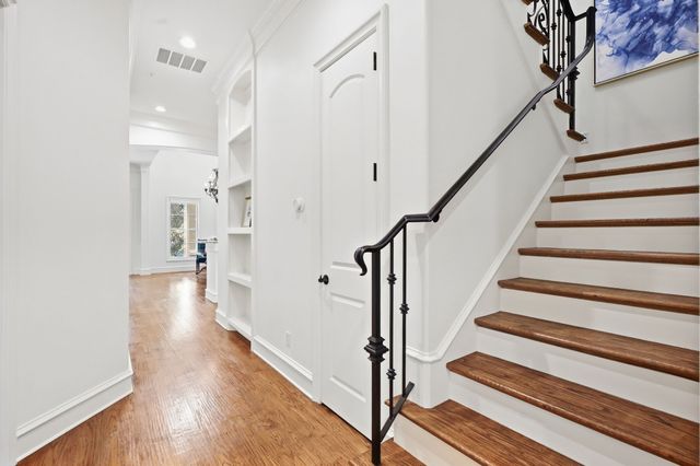 1721 Fountain Pass Drive, Colleyville, TX 76034