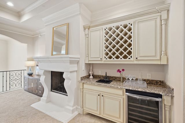 1721 Fountain Pass Drive, Colleyville, TX 76034